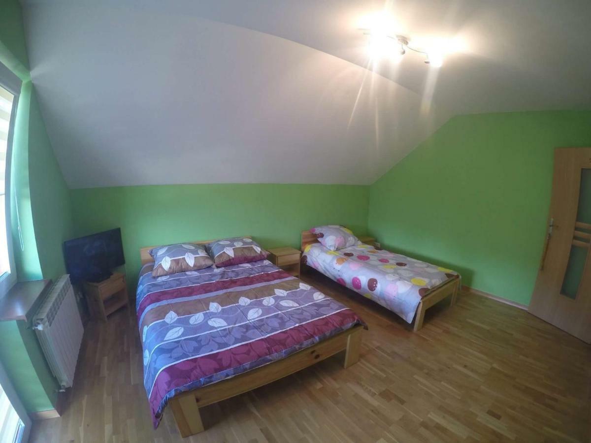 Noclegi U Gosi Ustrzyki Dolne Exterior foto